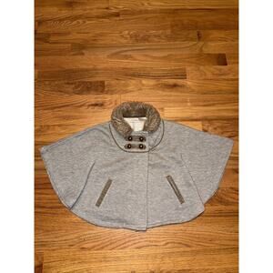 Maggie & Zoe Hooded Cape Faux Fur Collar 18 Months Neck Detail Toddler Baby Girl